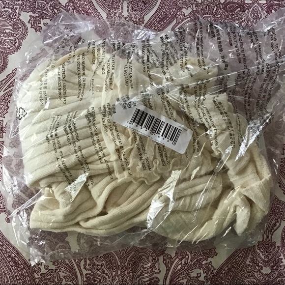 🌺NWT Ivy and Main Mock Neck Pointelle Knit Top - Picture 6 of 7